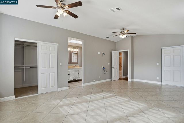 3025 Sunflower Dr, Antioch, CA 94531