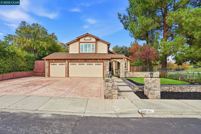 3025 Sunflower Dr, Antioch, CA 94531