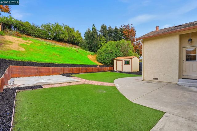 3025 Sunflower Dr, Antioch, CA 94531