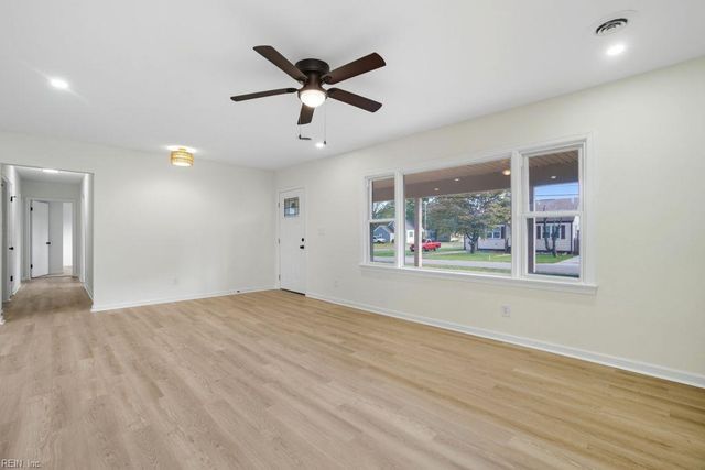 1403 Freeman AVE, Chesapeake, VA 23324