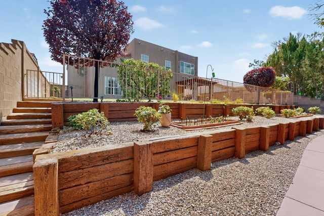 8415 Helen Hardin Street NE, Albuquerque, NM 87122