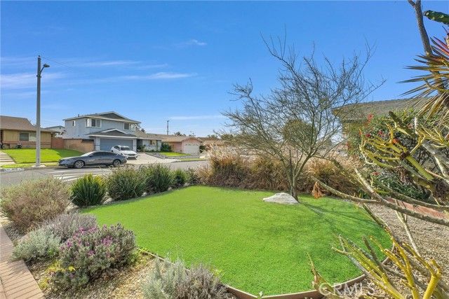 1879 E Cyrene, Carson, CA 90746