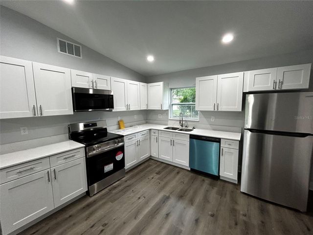 5474 NW 6TH STREET, Ocala, FL 34482