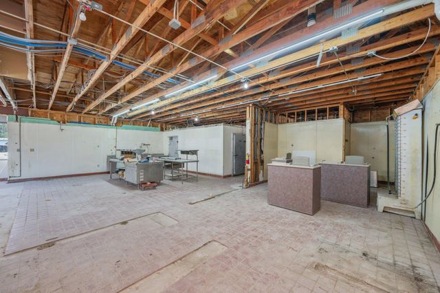 1281 Eglin Parkway, Shalimar, FL 32579