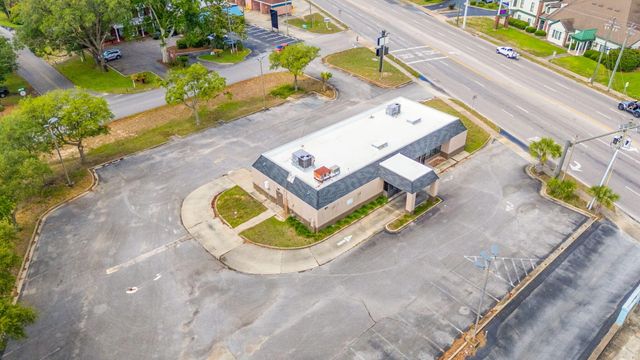 1281 Eglin Parkway, Shalimar, FL 32579