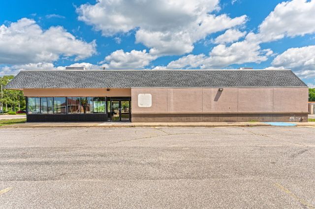 1281 Eglin Parkway, Shalimar, FL 32579