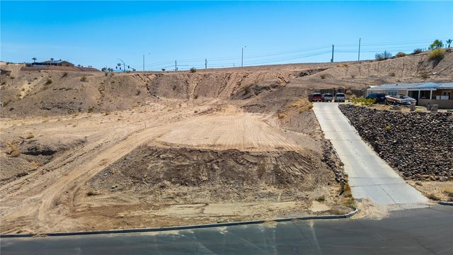 3868 Rising Sun Road, Bullhead City, AZ 86442