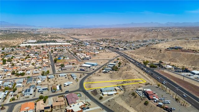 3868 Rising Sun Road, Bullhead City, AZ 86442