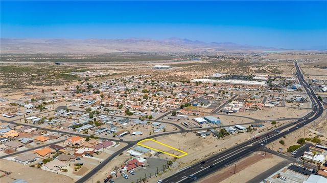3868 Rising Sun Road, Bullhead City, AZ 86442
