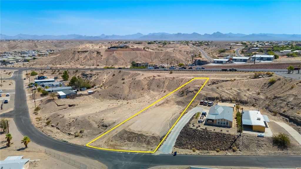 3868 Rising Sun Road, Bullhead City, AZ 86442