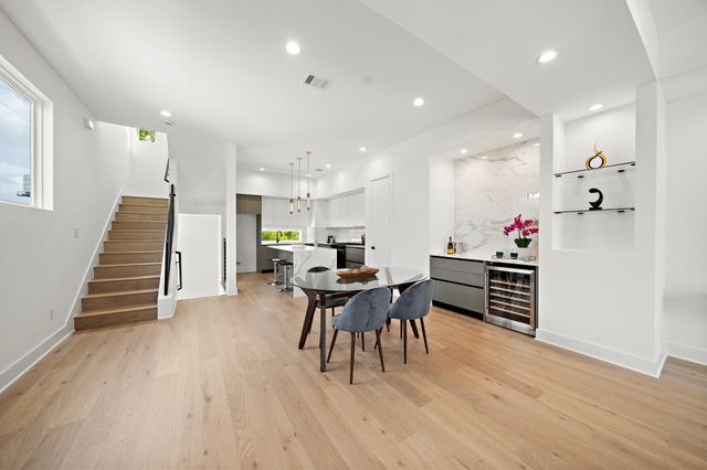 4211 Crawford Street, Houston, TX 77004