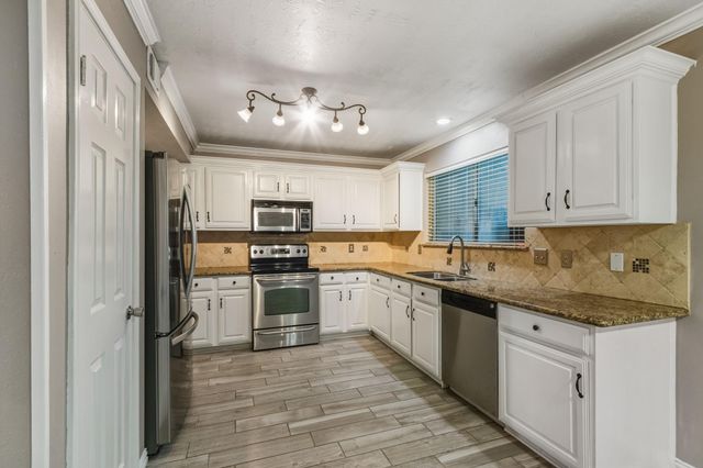 13314 Blackbird Drive, Cypress, TX 77429