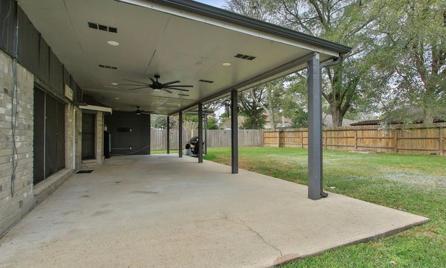 13314 Blackbird Drive, Cypress, TX 77429