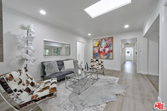 344 S Camden Drive, Beverly Hills, CA 90212