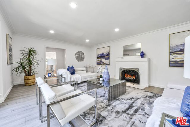 344 S Camden Drive, Beverly Hills, CA 90212