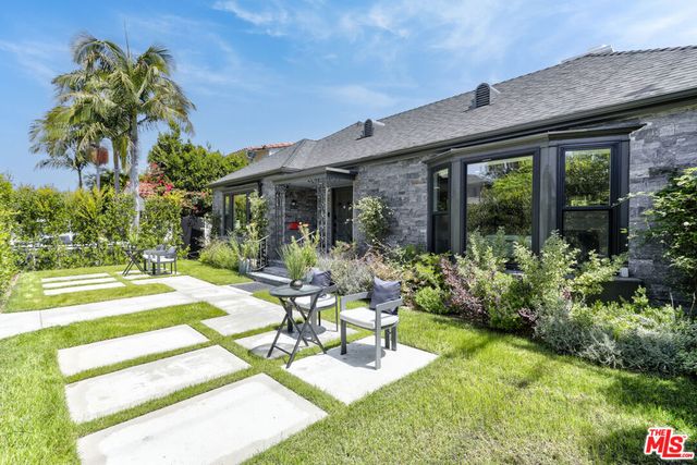 344 S Camden Drive, Beverly Hills, CA 90212