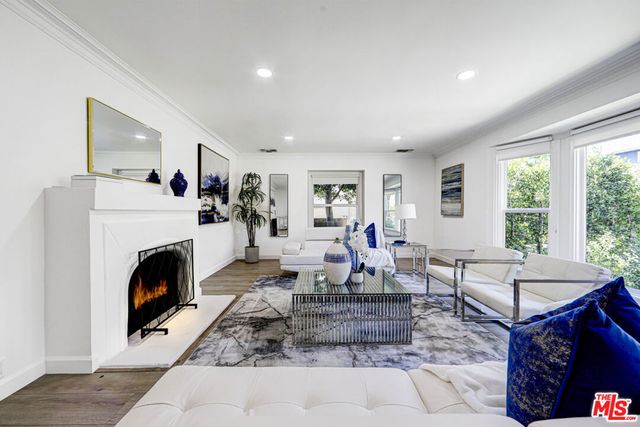 344 S Camden Drive, Beverly Hills, CA 90212