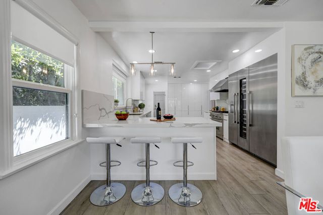 344 S Camden Drive, Beverly Hills, CA 90212
