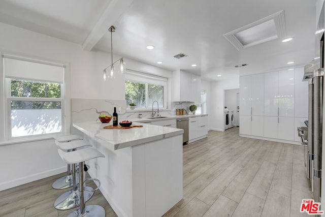 344 S Camden Drive, Beverly Hills, CA 90212
