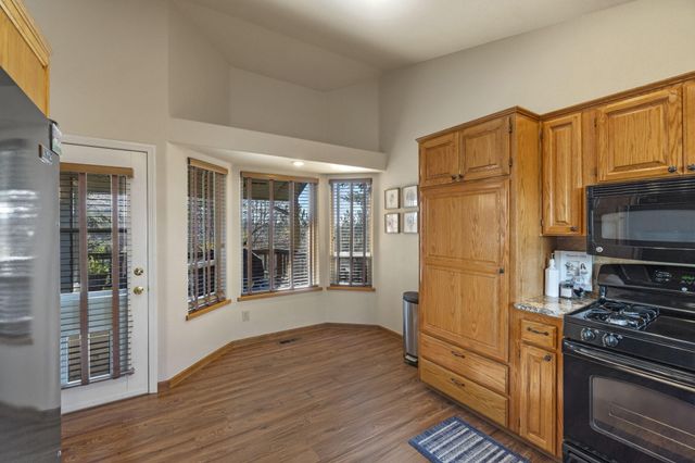 99 Ridgecrest Drive, Klamath Falls, OR 97601