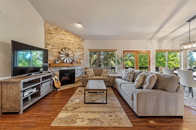 99 Ridgecrest Drive, Klamath Falls, OR 97601