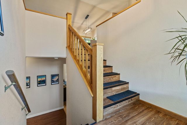 99 Ridgecrest Drive, Klamath Falls, OR 97601