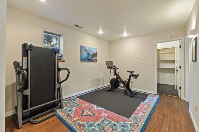 99 Ridgecrest Drive, Klamath Falls, OR 97601