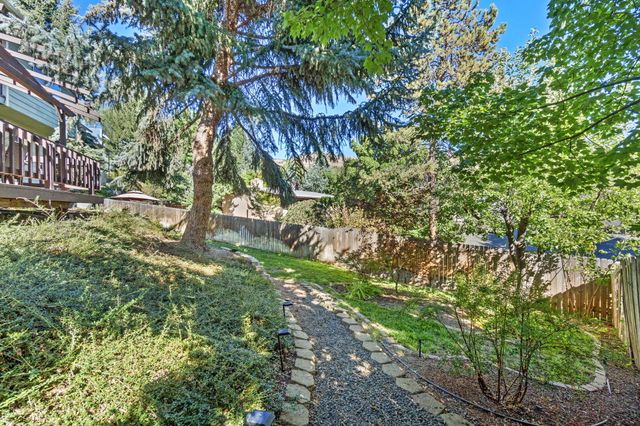 99 Ridgecrest Drive, Klamath Falls, OR 97601