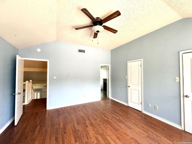 2812 Hidden Grove Ln, Schertz, TX 78154