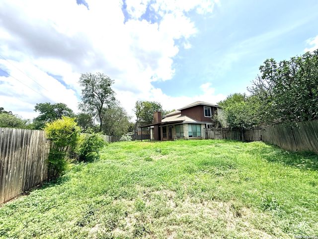 2812 Hidden Grove Ln, Schertz, TX 78154