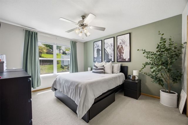 1404 Woolridge Drive, Coralville, IA 52241