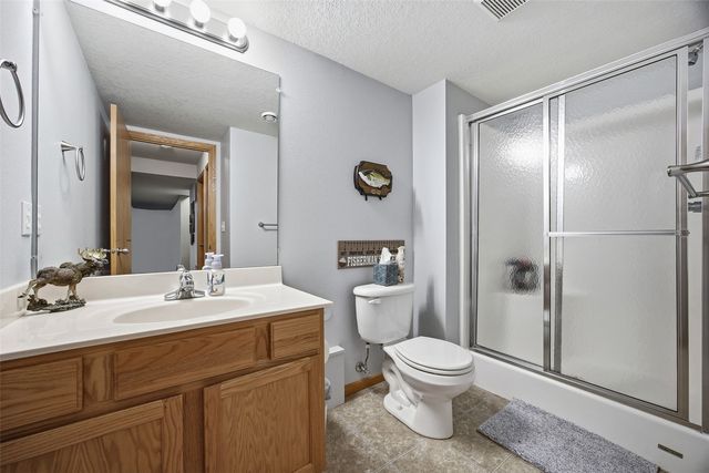 1404 Woolridge Drive, Coralville, IA 52241