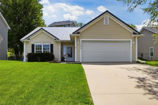 1404 Woolridge Drive, Coralville, IA 52241