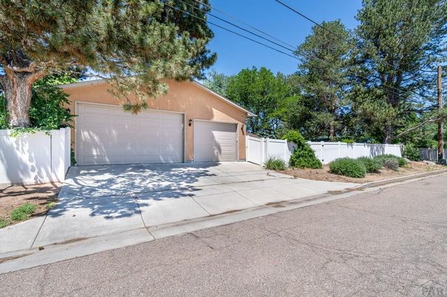 506 Linda Vista Ave, Pueblo, CO 81005