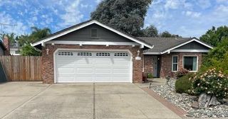 2377 Glacier Dr, Rocklin, CA 95677