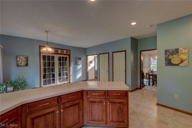 6506 Forestwood Street NW, Canton, OH 44718