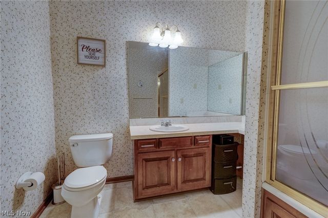 6506 Forestwood Street NW, Canton, OH 44718