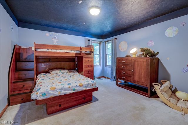 6506 Forestwood Street NW, Canton, OH 44718