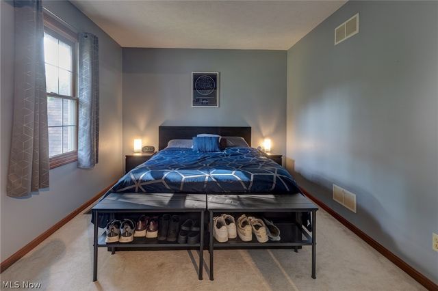 6506 Forestwood Street NW, Canton, OH 44718