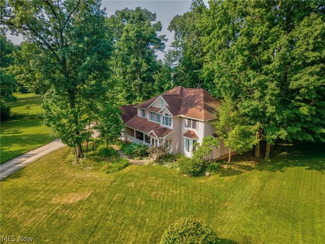 6506 Forestwood Street NW, Canton, OH 44718