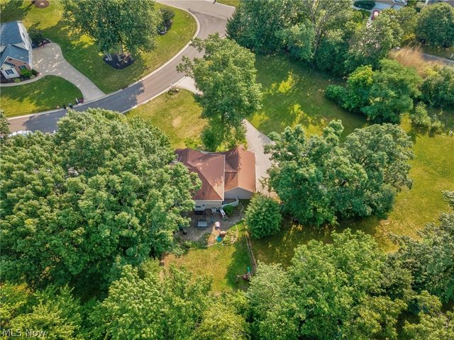 6506 Forestwood Street NW, Canton, OH 44718