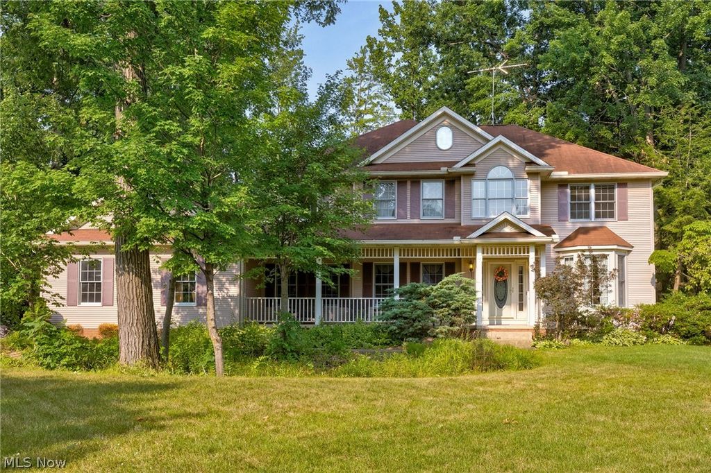 6506 Forestwood Street NW, Canton, OH 44718