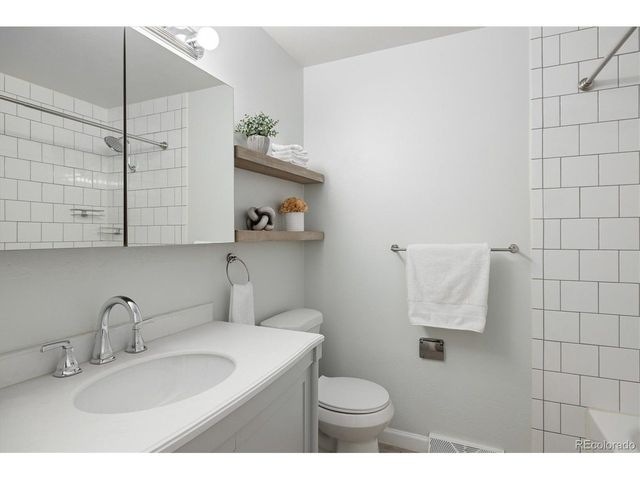 12257 E Louisiana Dr, Aurora, CO 80012