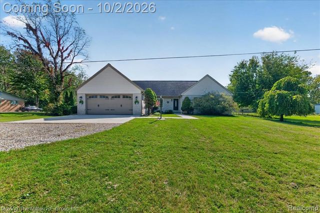 8543 Oakville Waltz Road, Belleville, MI 48111
