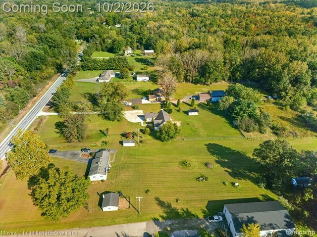 8543 Oakville Waltz Road, Belleville, MI 48111