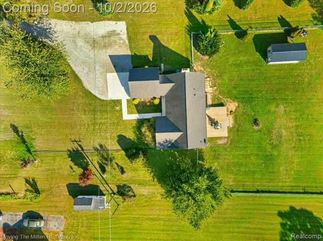 8543 Oakville Waltz Road, Belleville, MI 48111