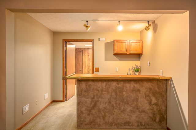 3321 E Ridge Place 0, Bettendorf, IA 52722