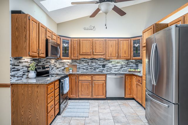 3321 E Ridge Place 0, Bettendorf, IA 52722
