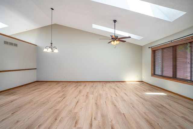 3321 E Ridge Place 0, Bettendorf, IA 52722