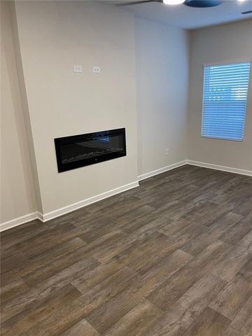 11538 Kimberly Way, Hampton, GA 30228